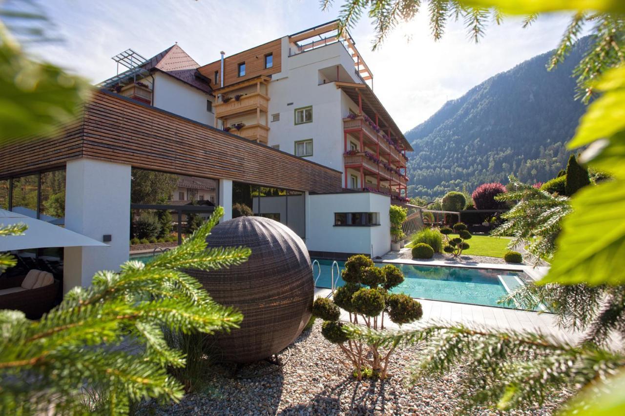 Hotel Truyenhof Ried im Oberinntal Bagian luar foto