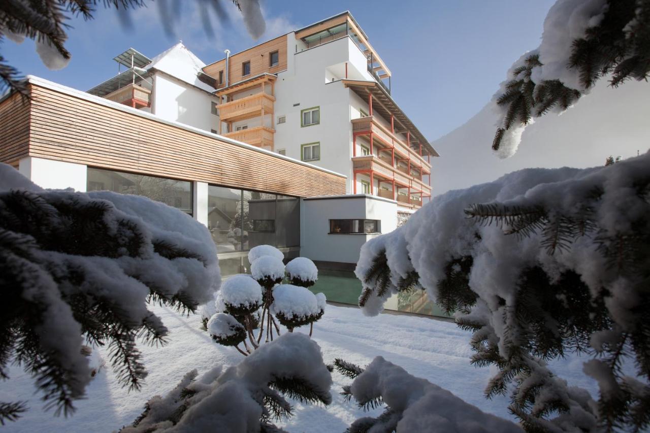Hotel Truyenhof Ried im Oberinntal Bagian luar foto