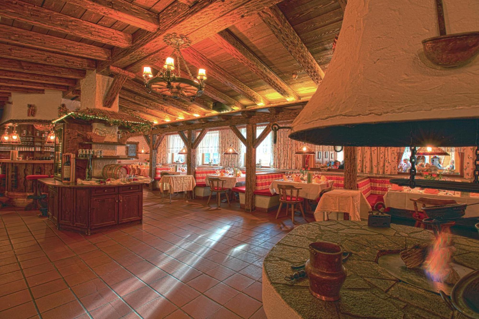 Hotel Truyenhof Ried im Oberinntal Bagian luar foto